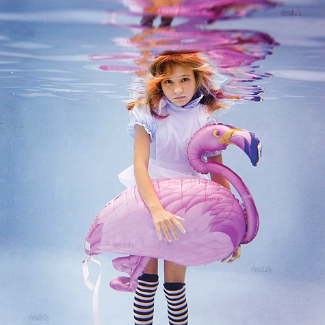 Alice in Waterland - Elena Kalis